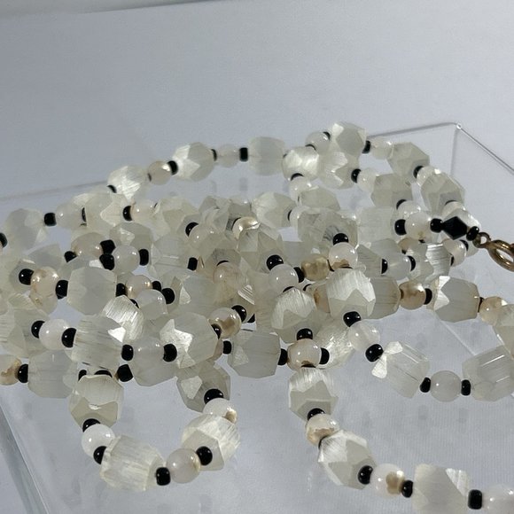 Long 56" Beaded Necklace White Faceted Beads Black Spacers Tunic Length - Picture 6 of 12